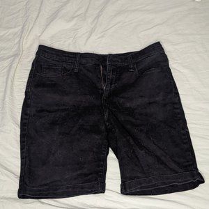 Universal thread Jean shorts